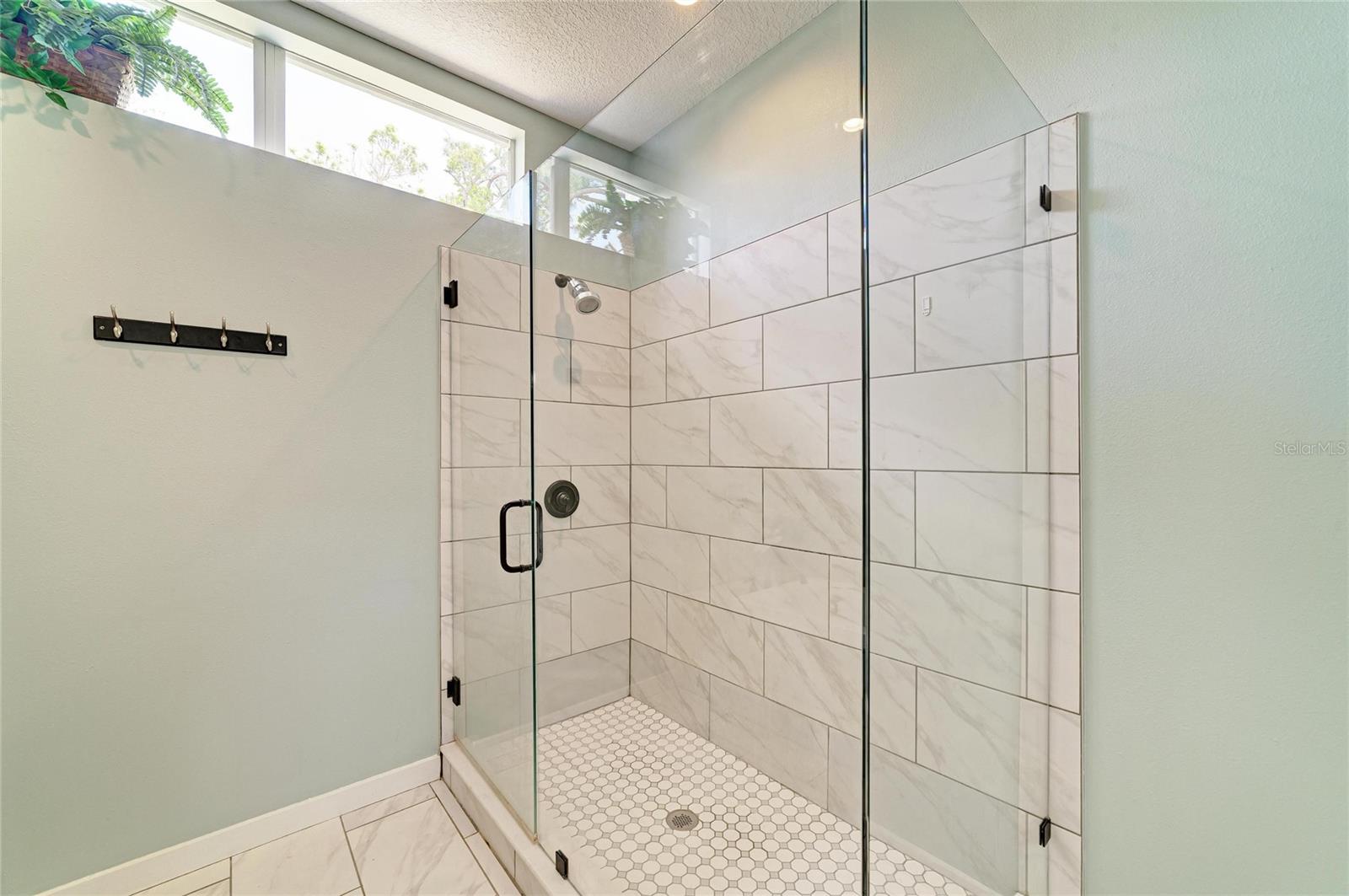 Image 14 of 25 For 1609 17th Street W