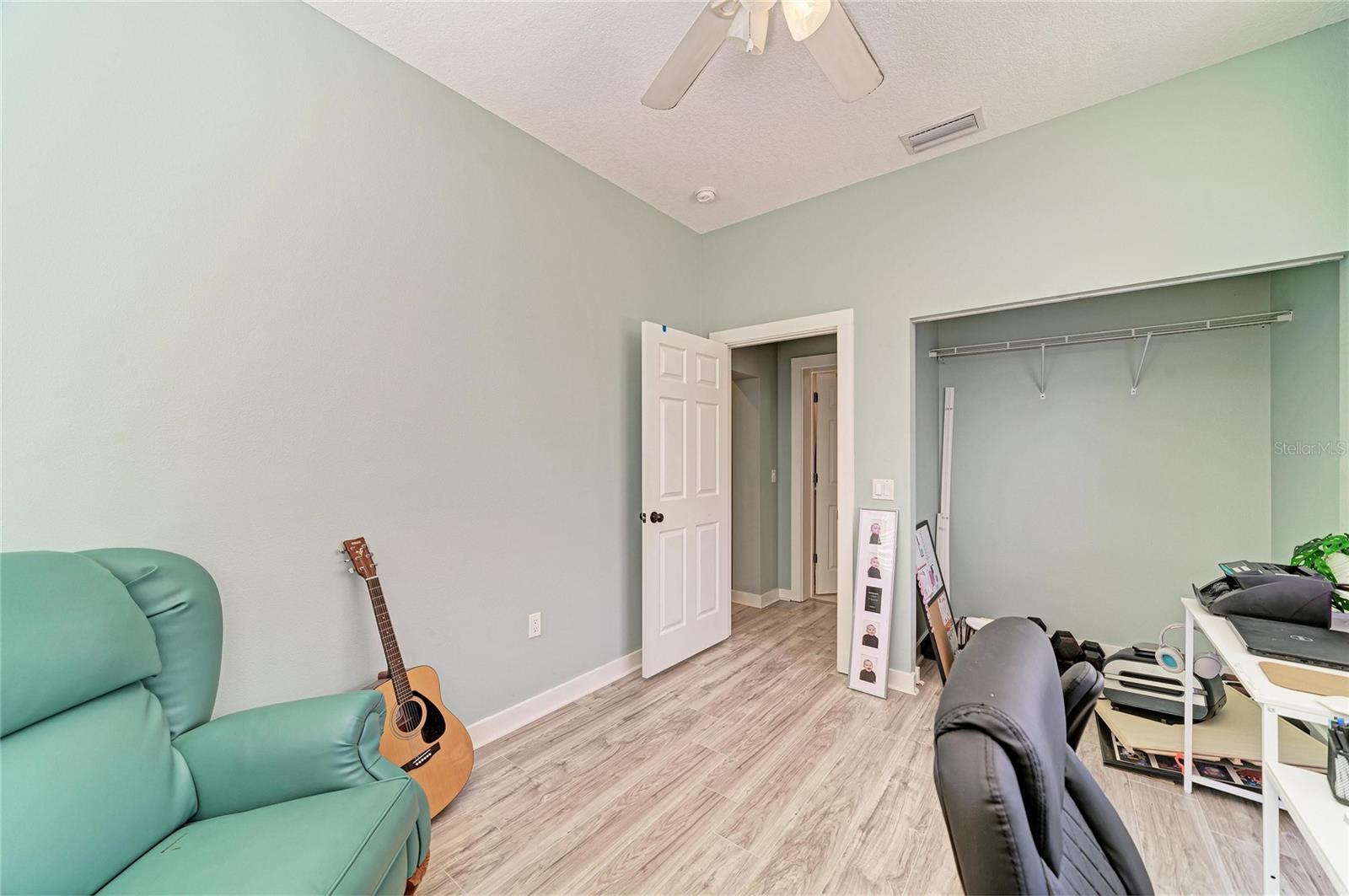 Image 20 of 25 For 1609 17th Street W