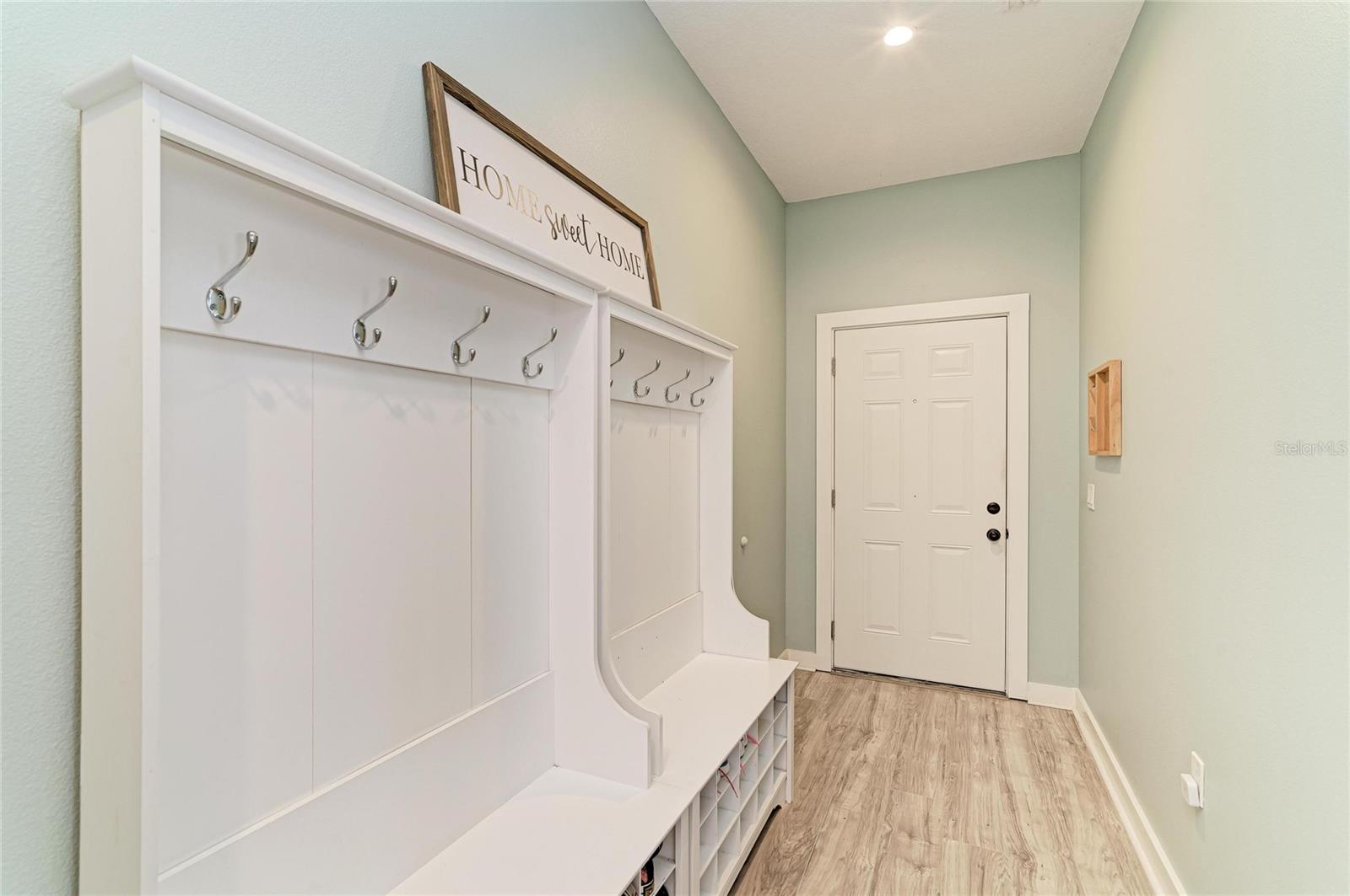 Image 5 of 25 For 1609 17th Street W