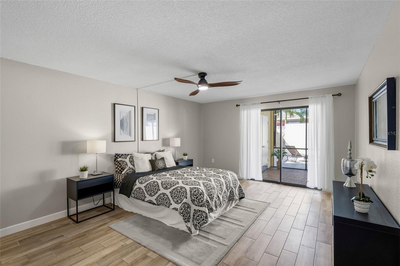 Image 17 of 43 For 226 Sherwood Drive 226