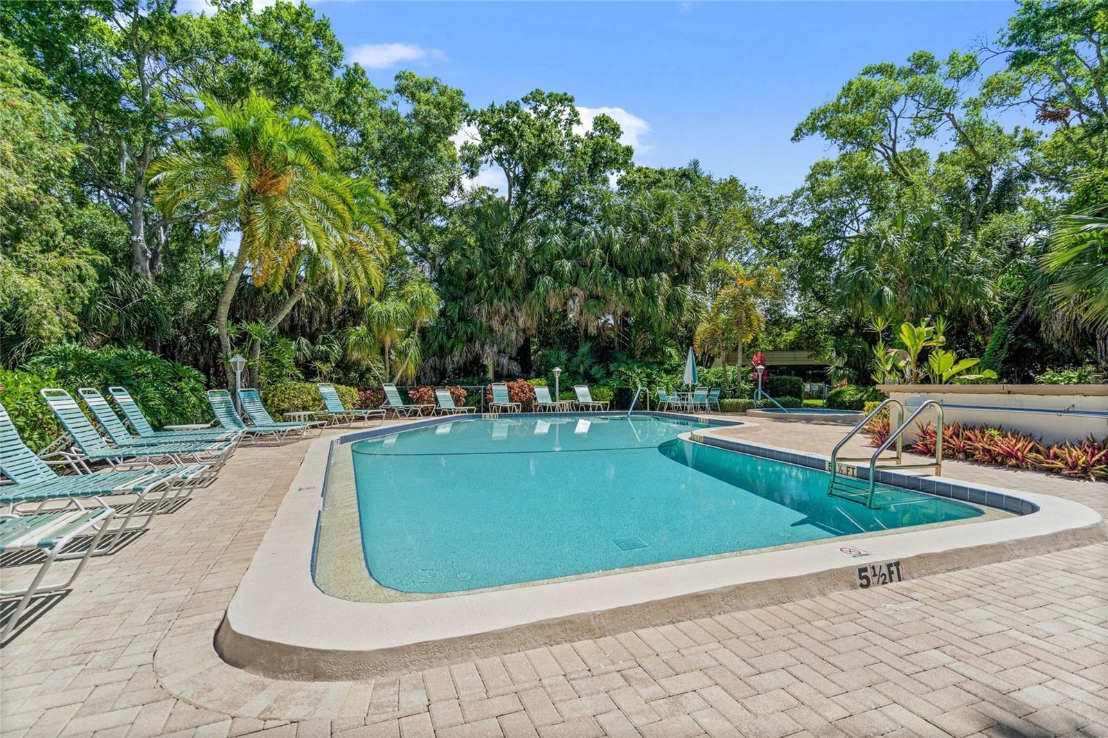 Image 36 of 43 For 226 Sherwood Drive 226