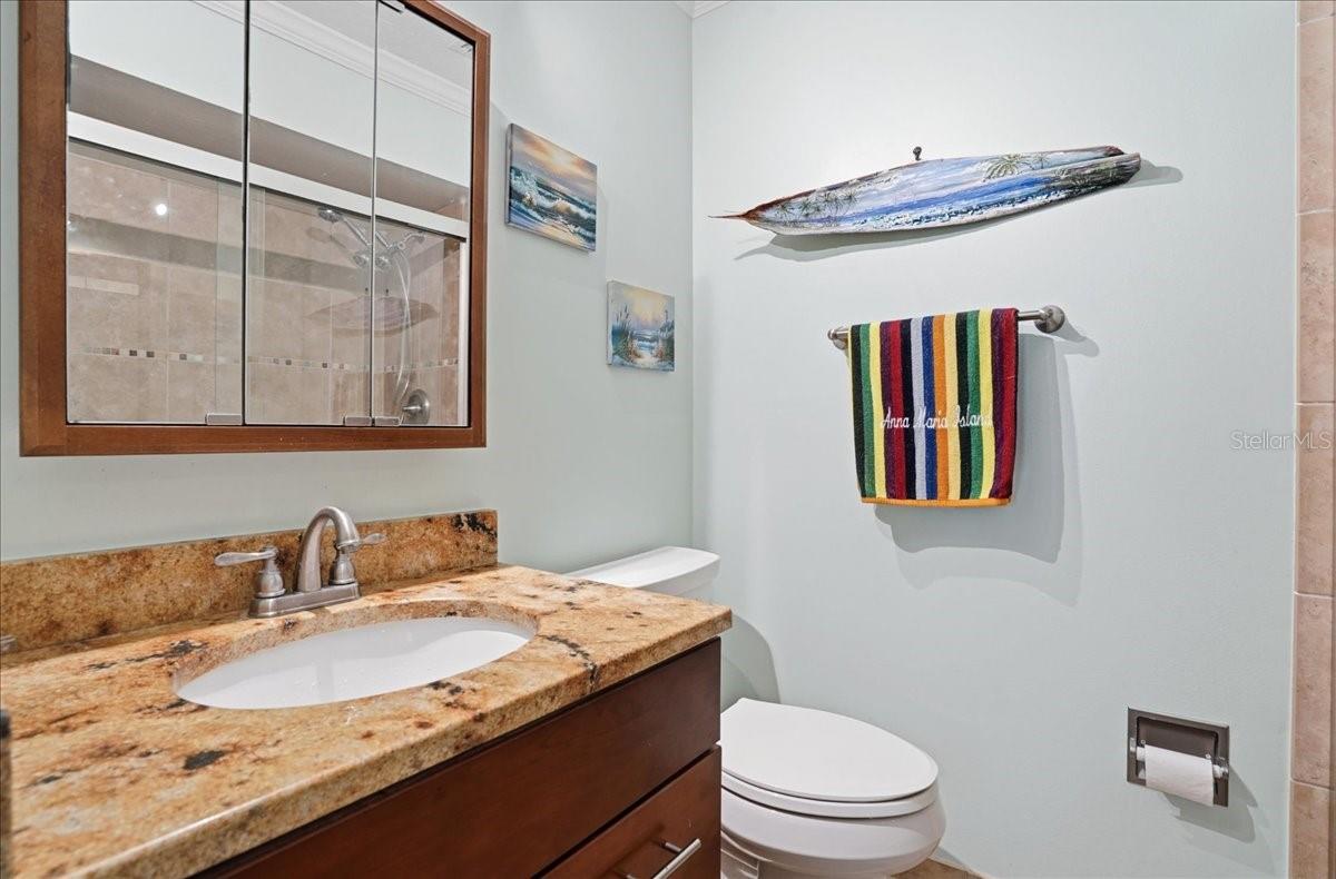 Image 22 of 61 For 2811 Gulf Drive