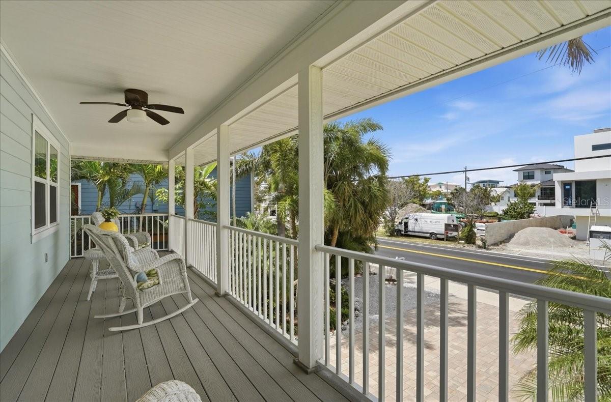 Image 32 of 61 For 2811 Gulf Drive