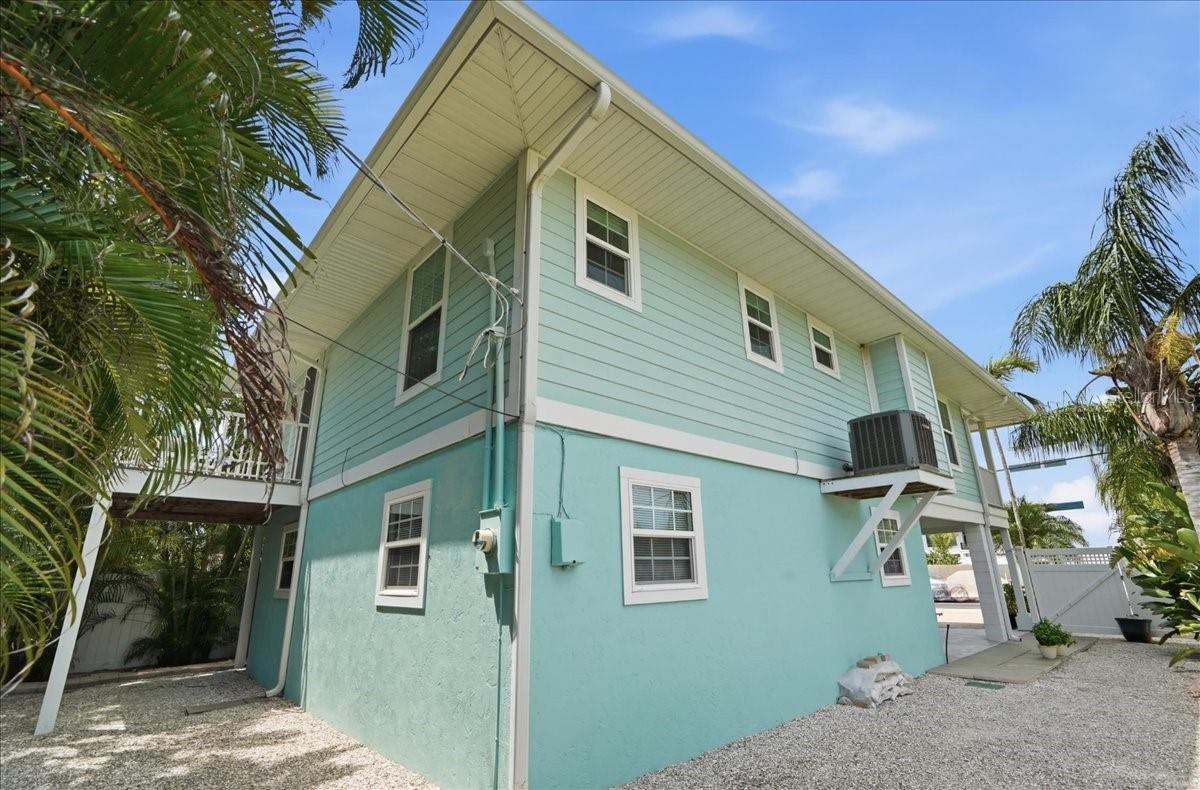 Image 41 of 61 For 2811 Gulf Drive