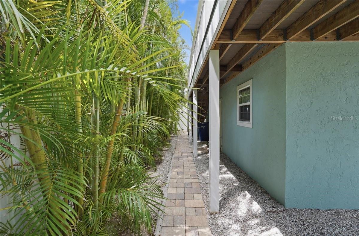 Image 44 of 61 For 2811 Gulf Drive