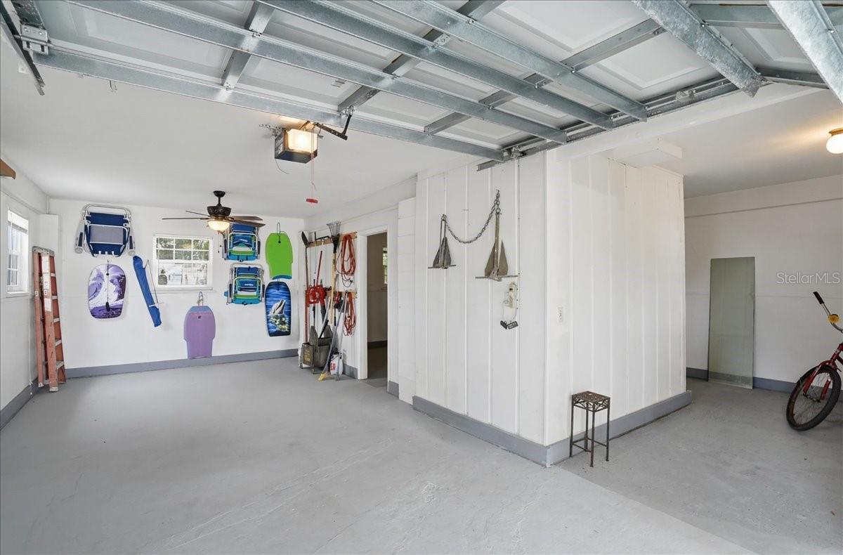 Image 46 of 61 For 2811 Gulf Drive