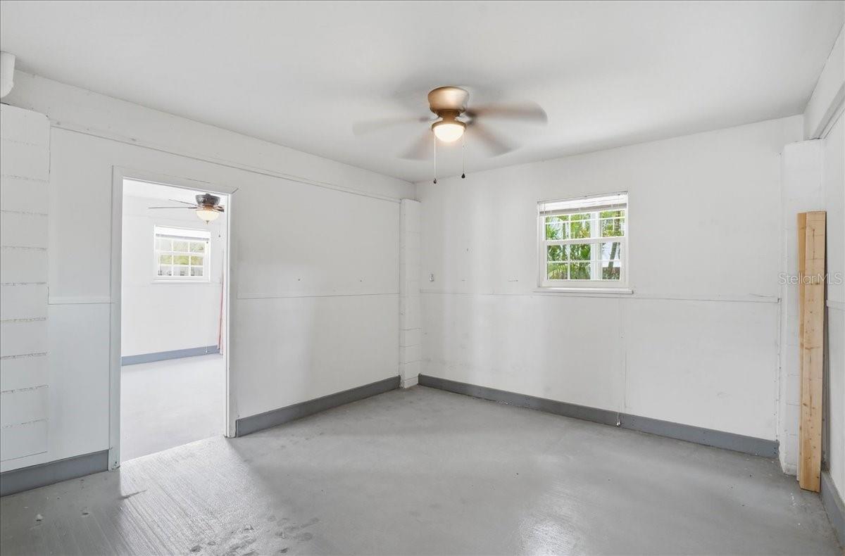 Image 48 of 61 For 2811 Gulf Drive
