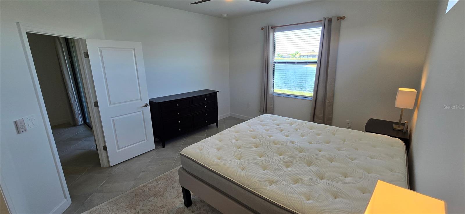 Image 10 of 26 For 5307 Crystal Harbor Cove