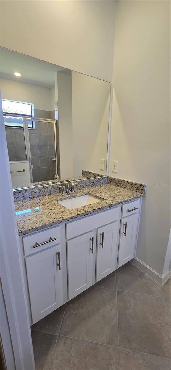 Image 12 of 26 For 5307 Crystal Harbor Cove