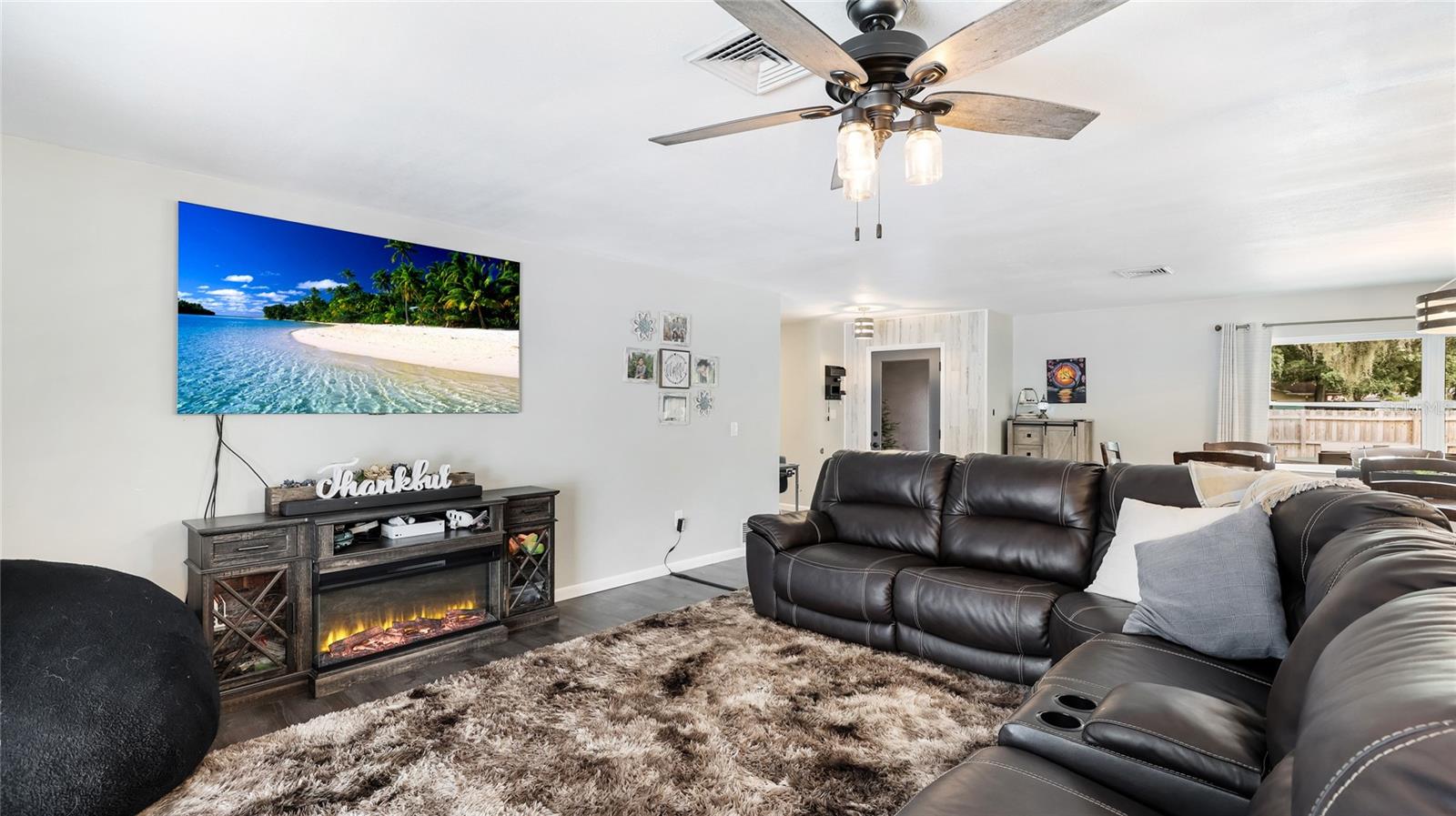 Image 14 of 40 For 3200 Spainwood Drive