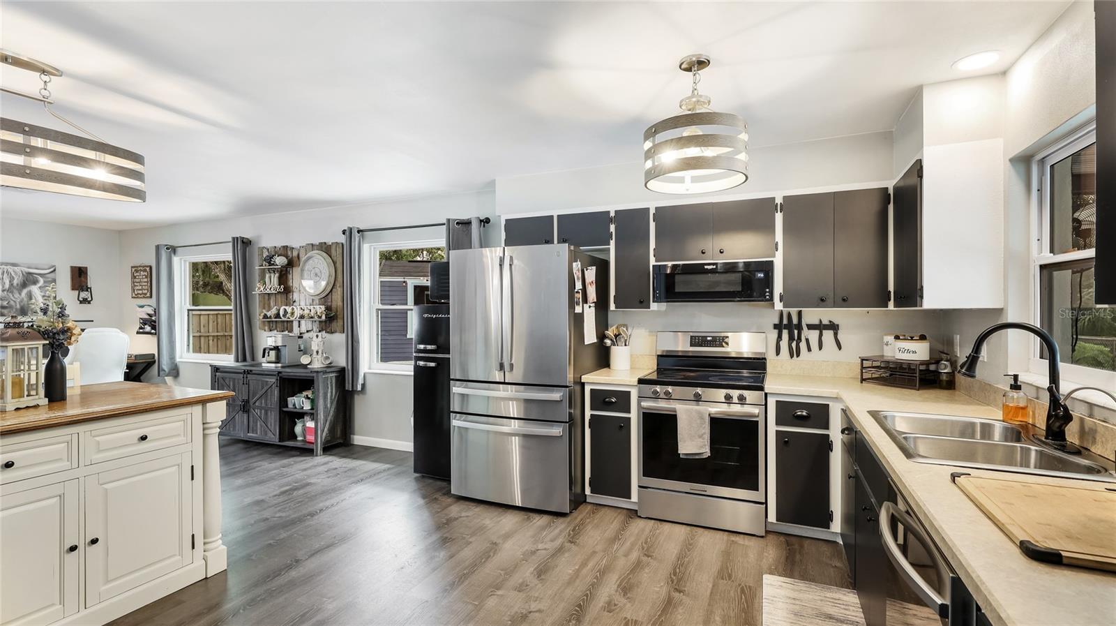 Image 20 of 40 For 3200 Spainwood Drive