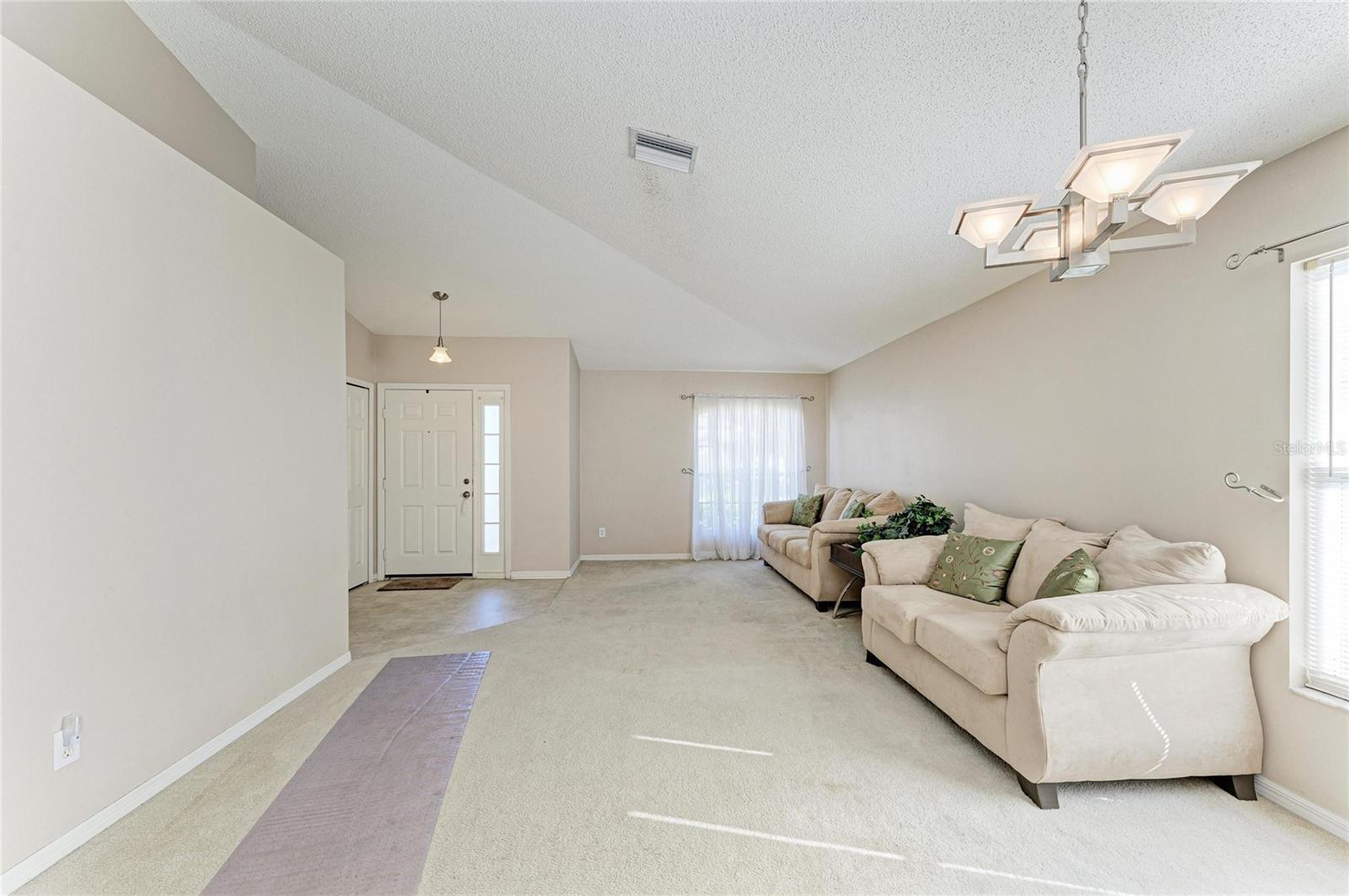 Image 12 of 66 For 4642 Runabout Way