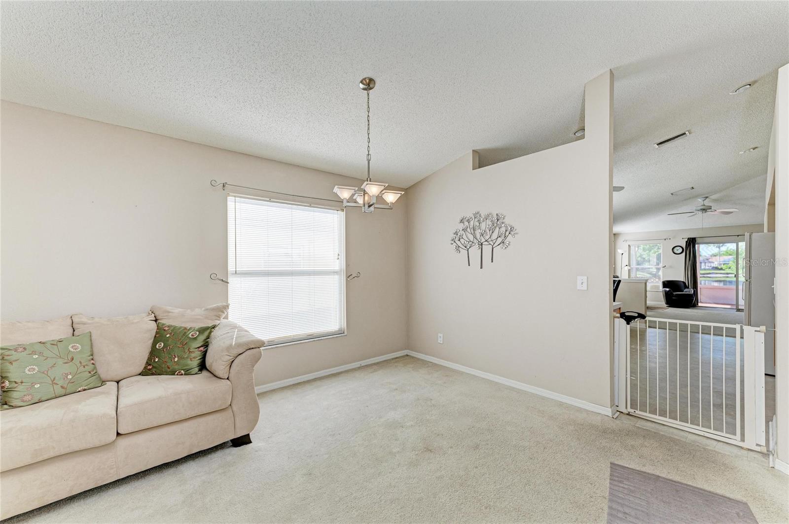 Image 13 of 66 For 4642 Runabout Way