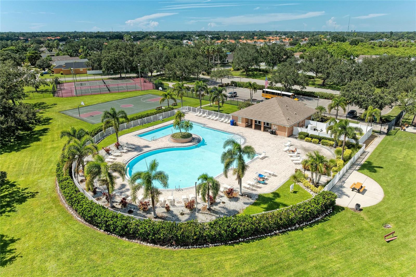 Image 63 of 66 For 4642 Runabout Way