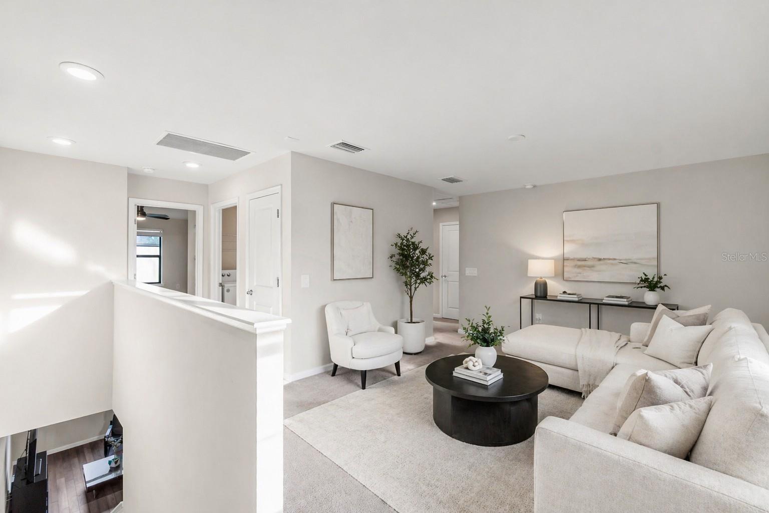Image 38 of 77 For 6111 Bluestar Court