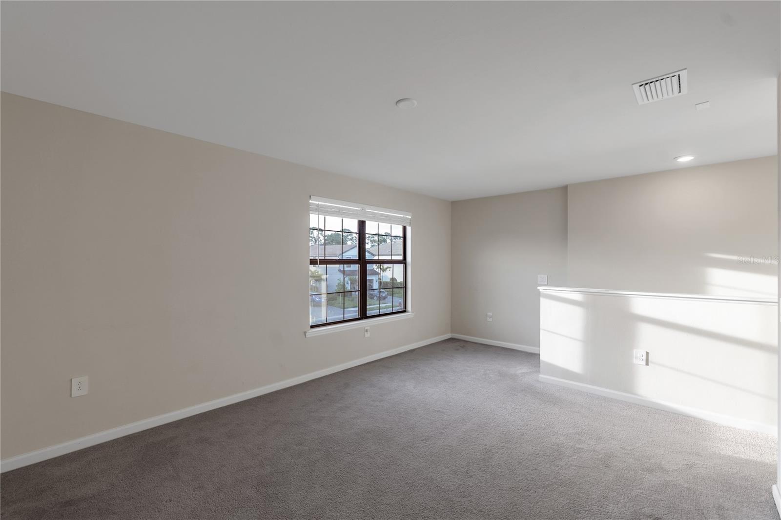 Image 40 of 77 For 6111 Bluestar Court