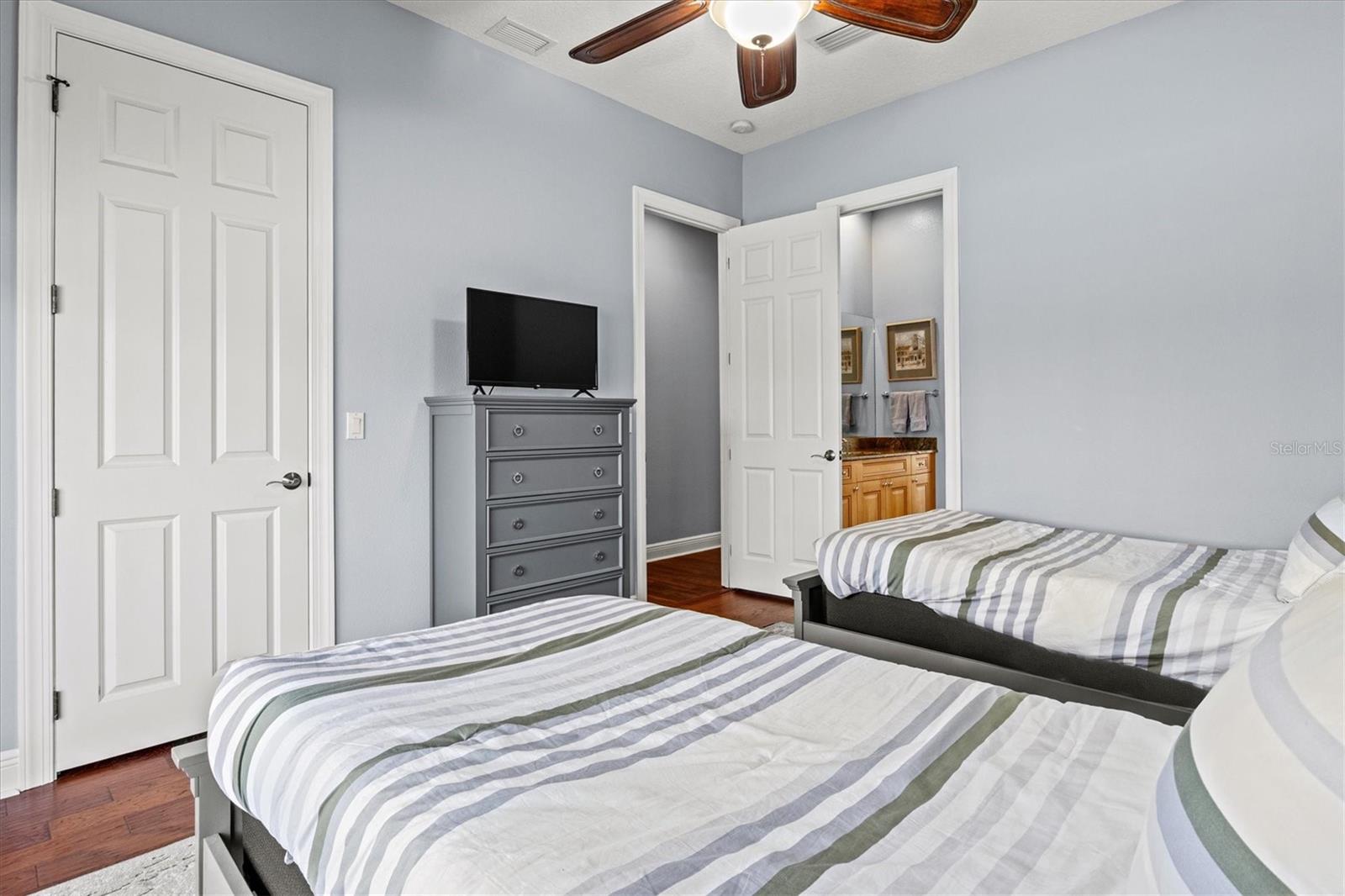 Image 58 of 100 For 4714 Mainsail Drive