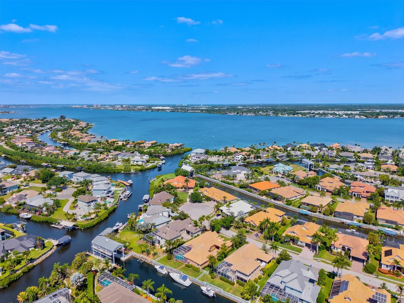 Image 91 of 100 For 4714 Mainsail Drive