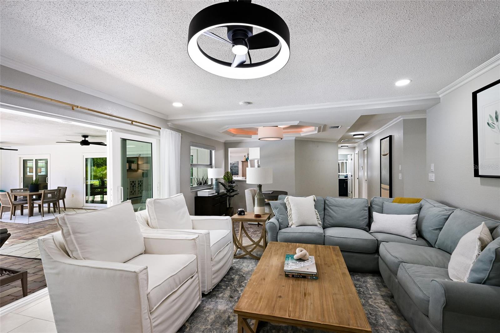 Listing photo id 14 for 430 Bird Key Drive