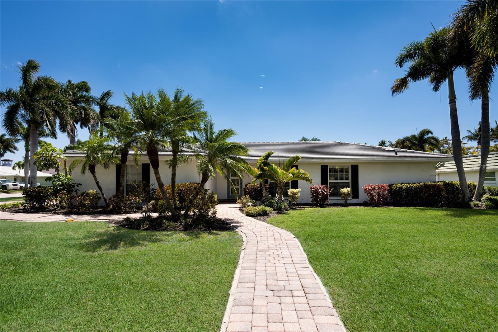 Listing photo id 0 for 430 Bird Key Drive