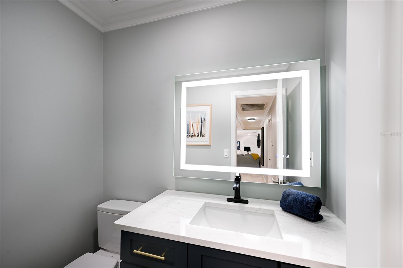 Listing photo id 28 for 430 Bird Key Drive