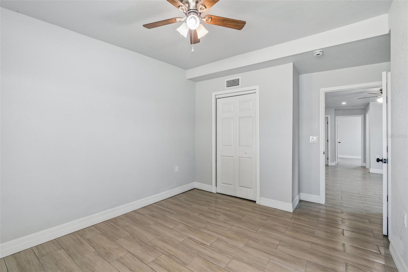 Image 42 of 79 For 2309 21st Avenue W