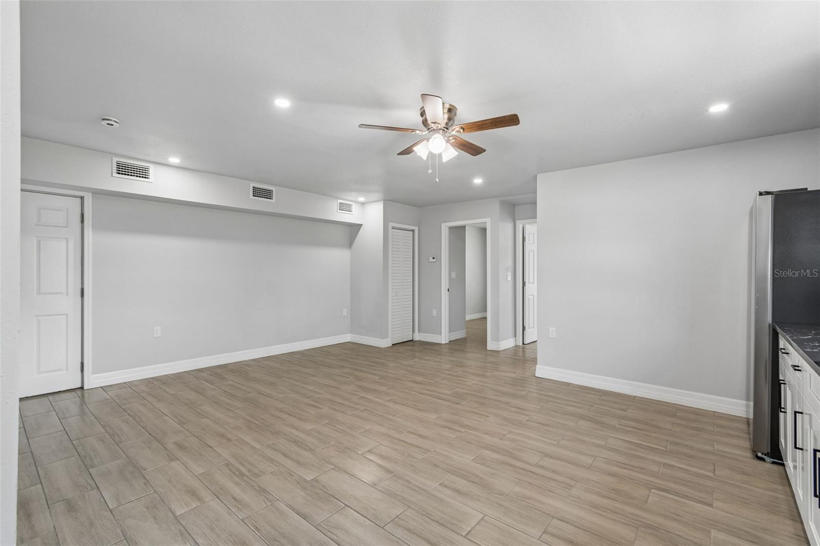 Image 66 of 79 For 2309 21st Avenue W