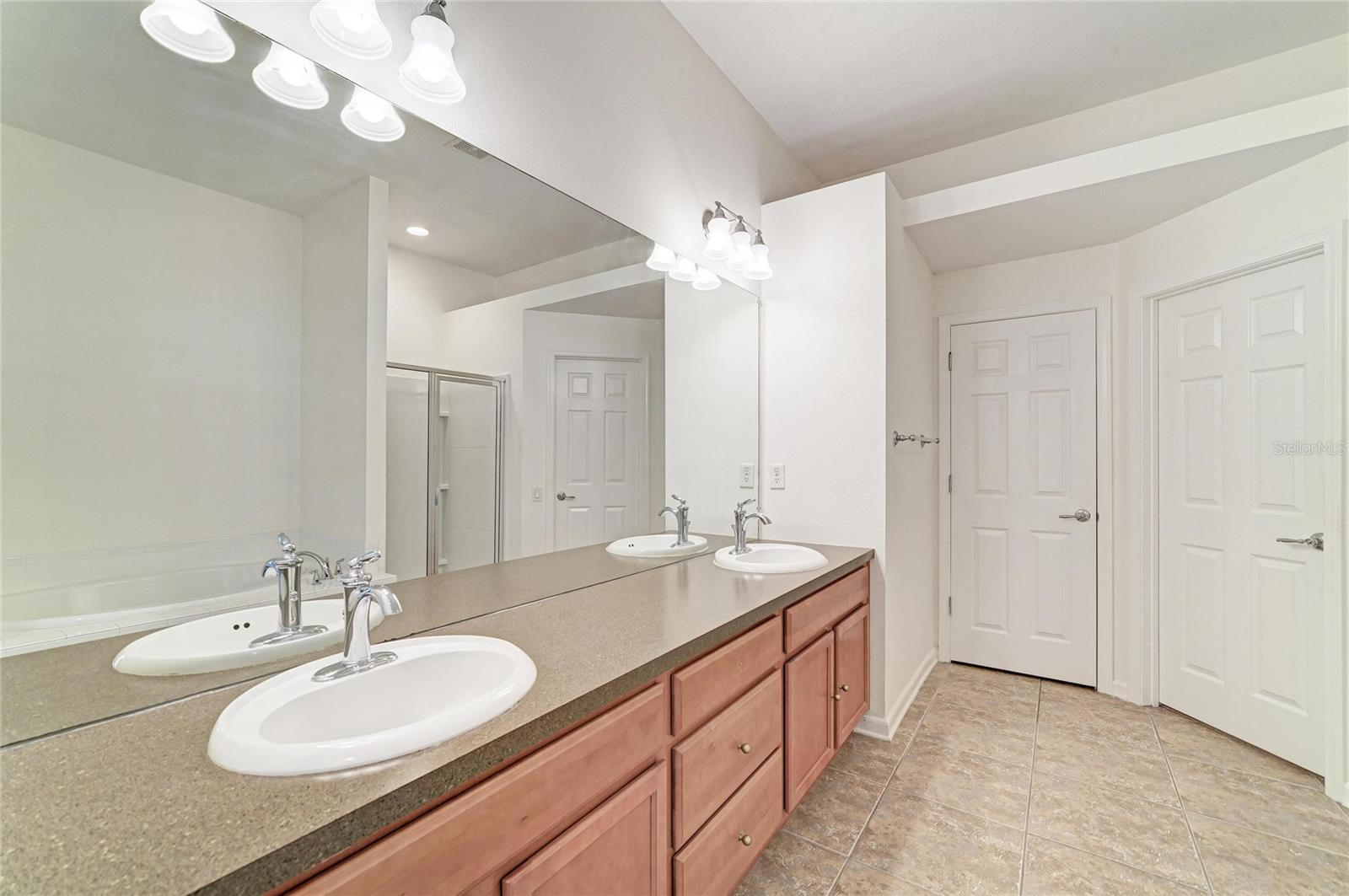 Image 19 of 45 For 5607 106th Avenue E
