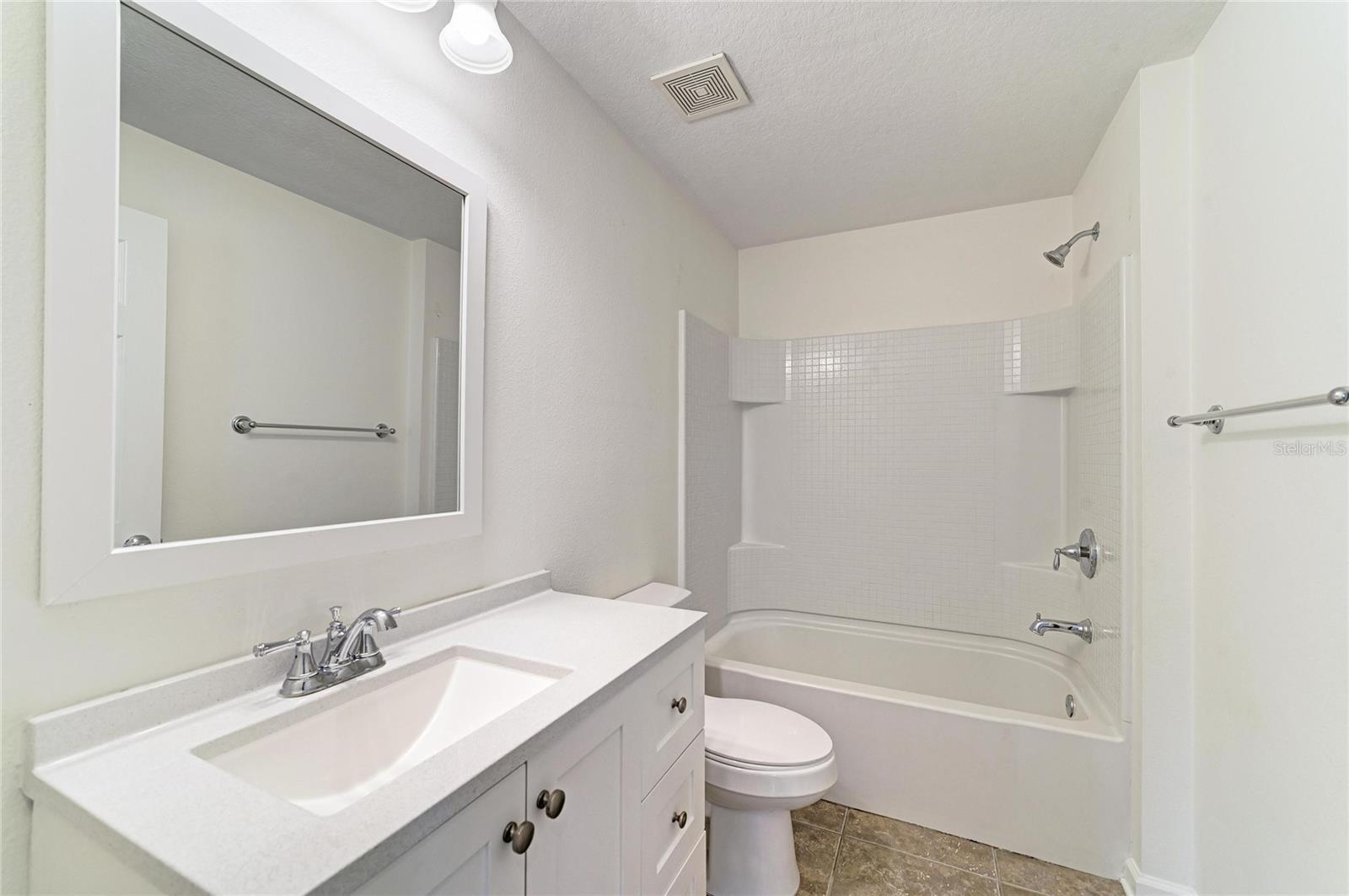 Image 25 of 45 For 5607 106th Avenue E