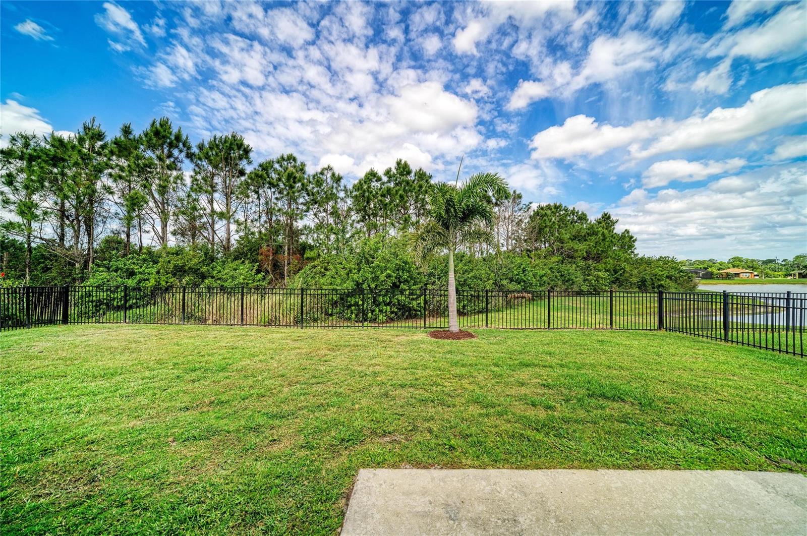 Image 29 of 45 For 5607 106th Avenue E