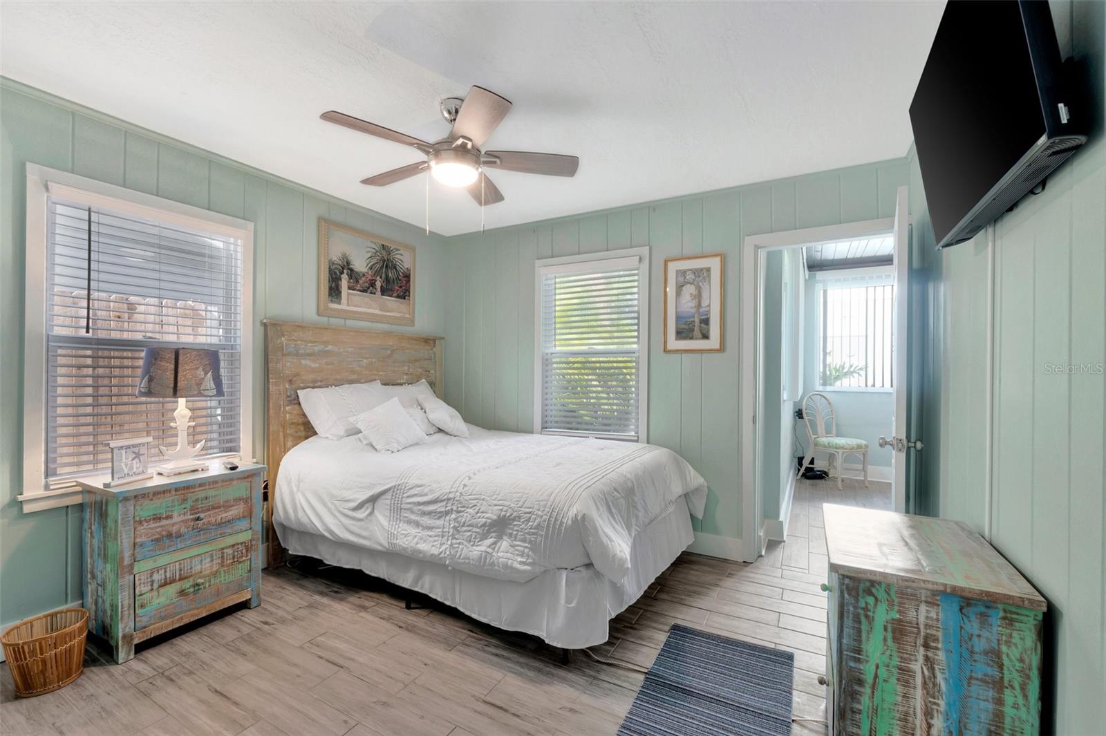 Image 16 of 40 For 340 78th Avenue