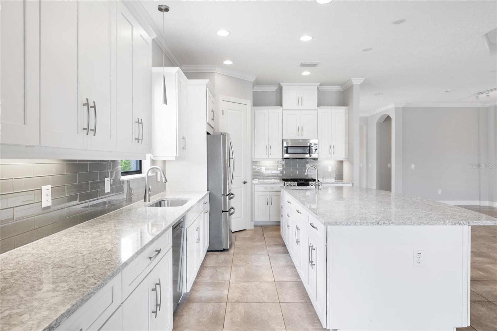 Image 14 of 39 For 10111 Craftsman Park Way