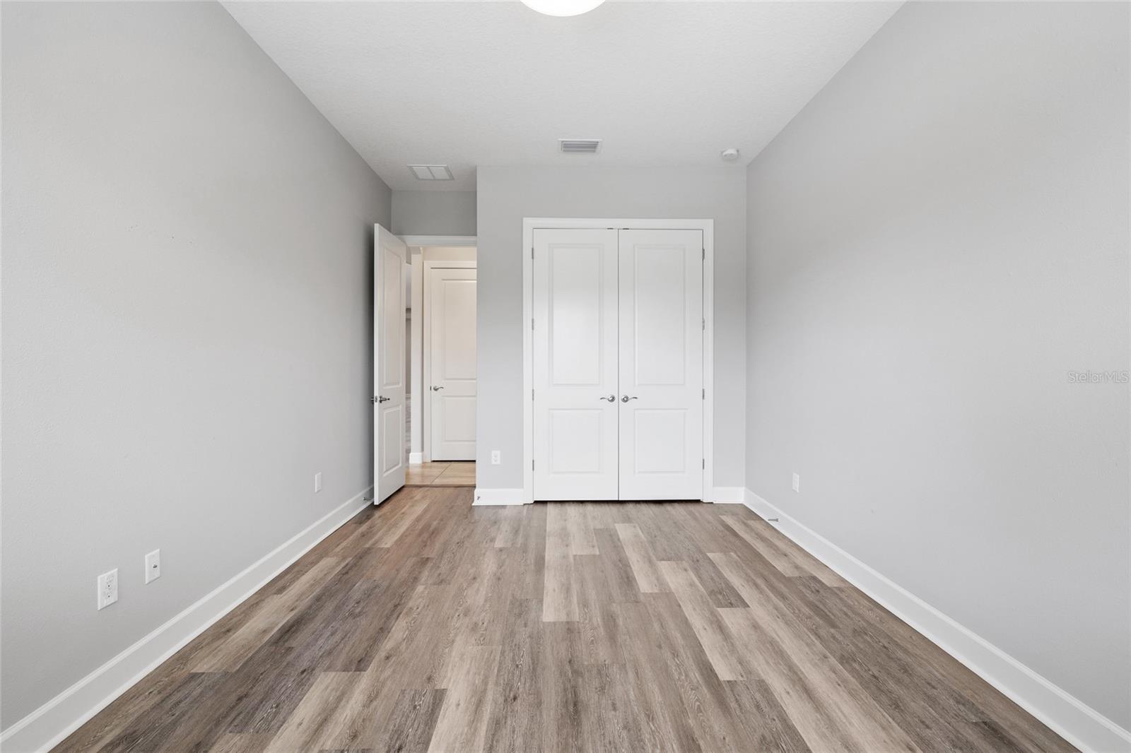 Image 19 of 39 For 10111 Craftsman Park Way