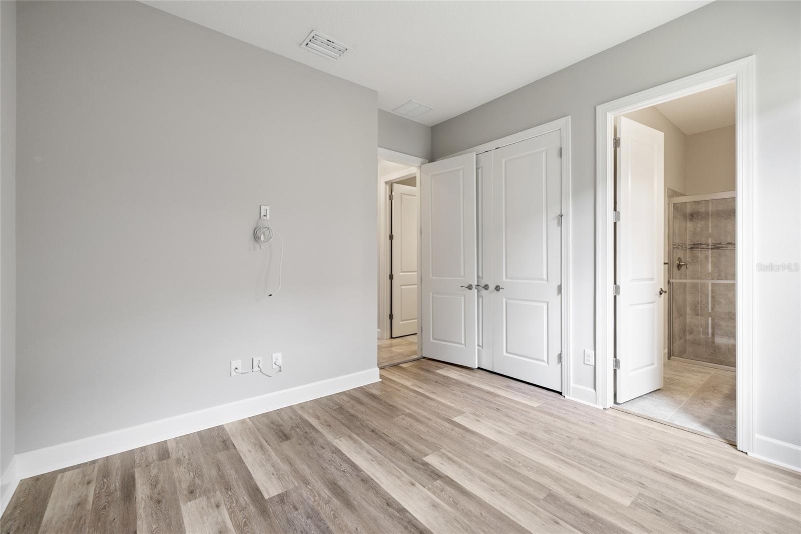 Image 22 of 39 For 10111 Craftsman Park Way