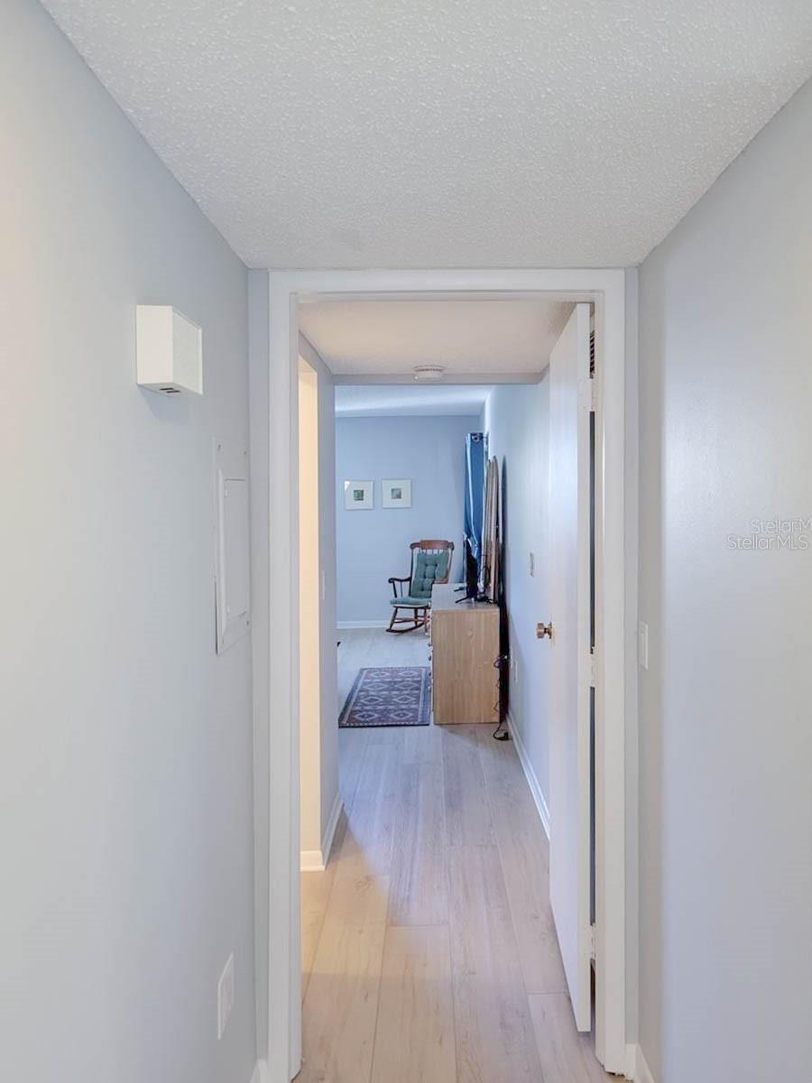 Image 17 of 43 For 5018 Marshfield Road 28