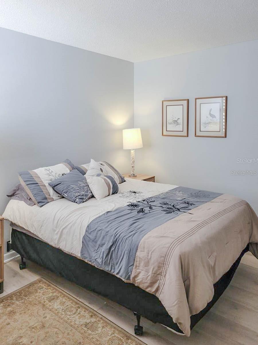 Image 29 of 43 For 5018 Marshfield Road 28