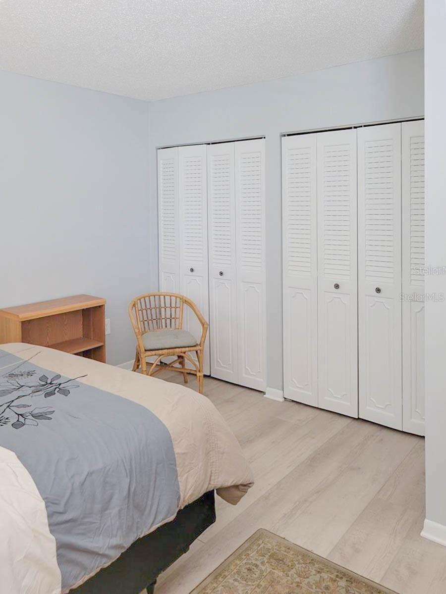 Image 31 of 43 For 5018 Marshfield Road 28