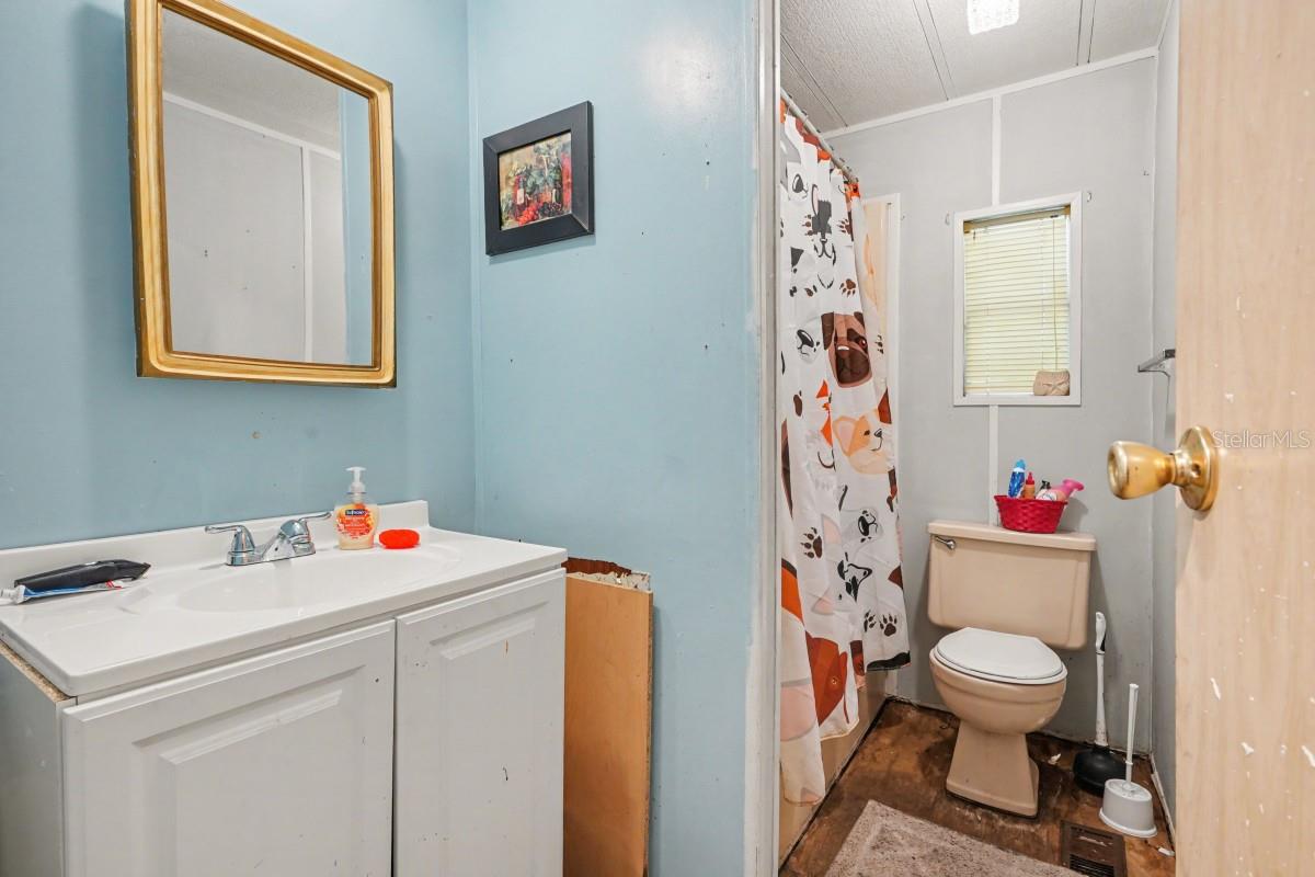 Image 21 of 30 For 2312 Kay Street
