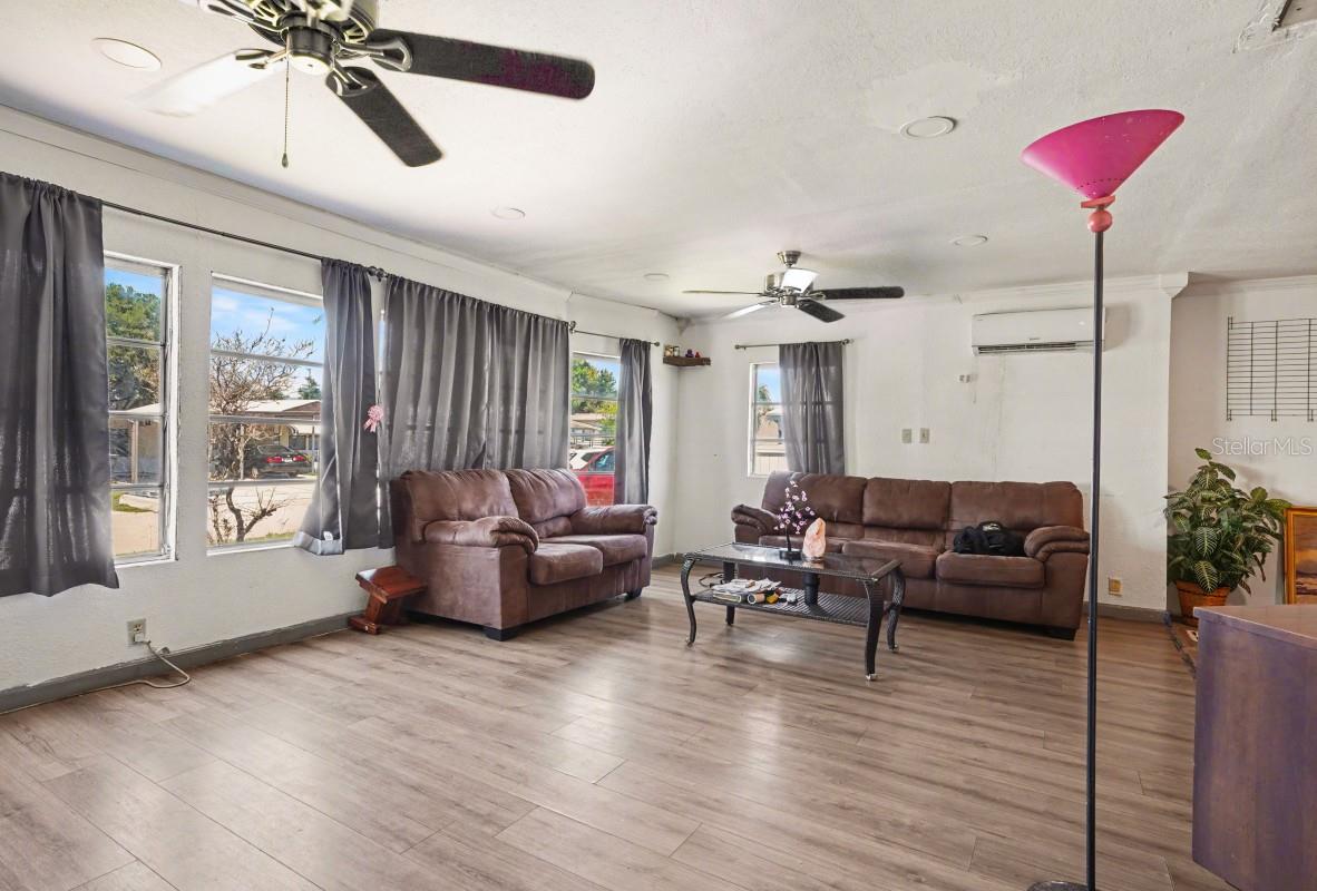 Image 4 of 30 For 2312 Kay Street