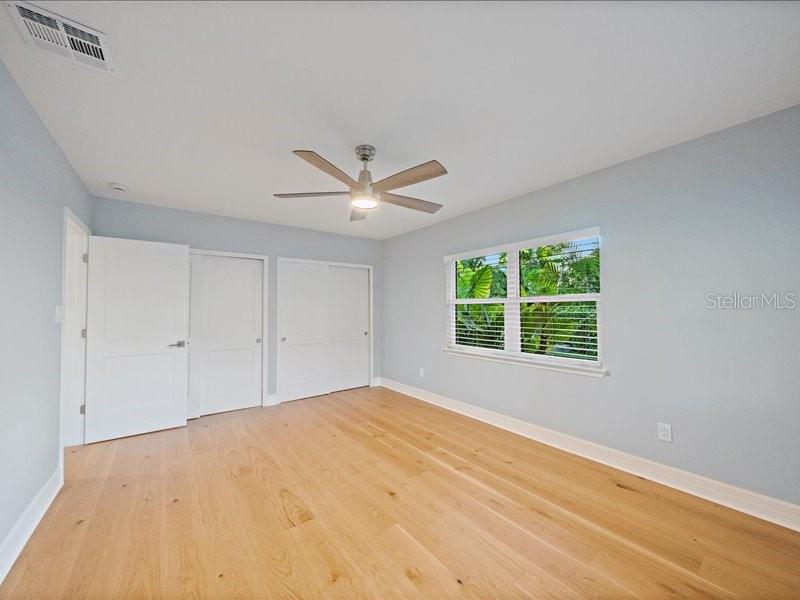 Image 29 of 53 For 2492 Waterview Court