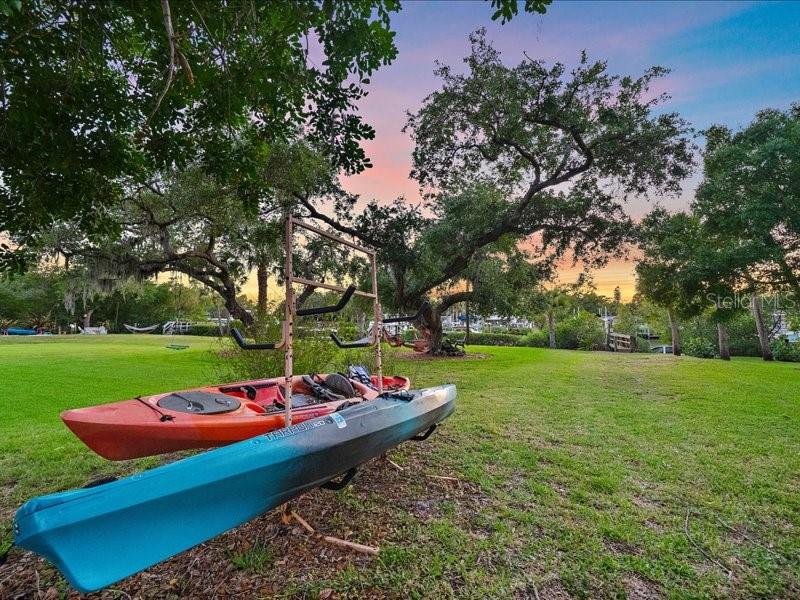 Image 39 of 53 For 2492 Waterview Court