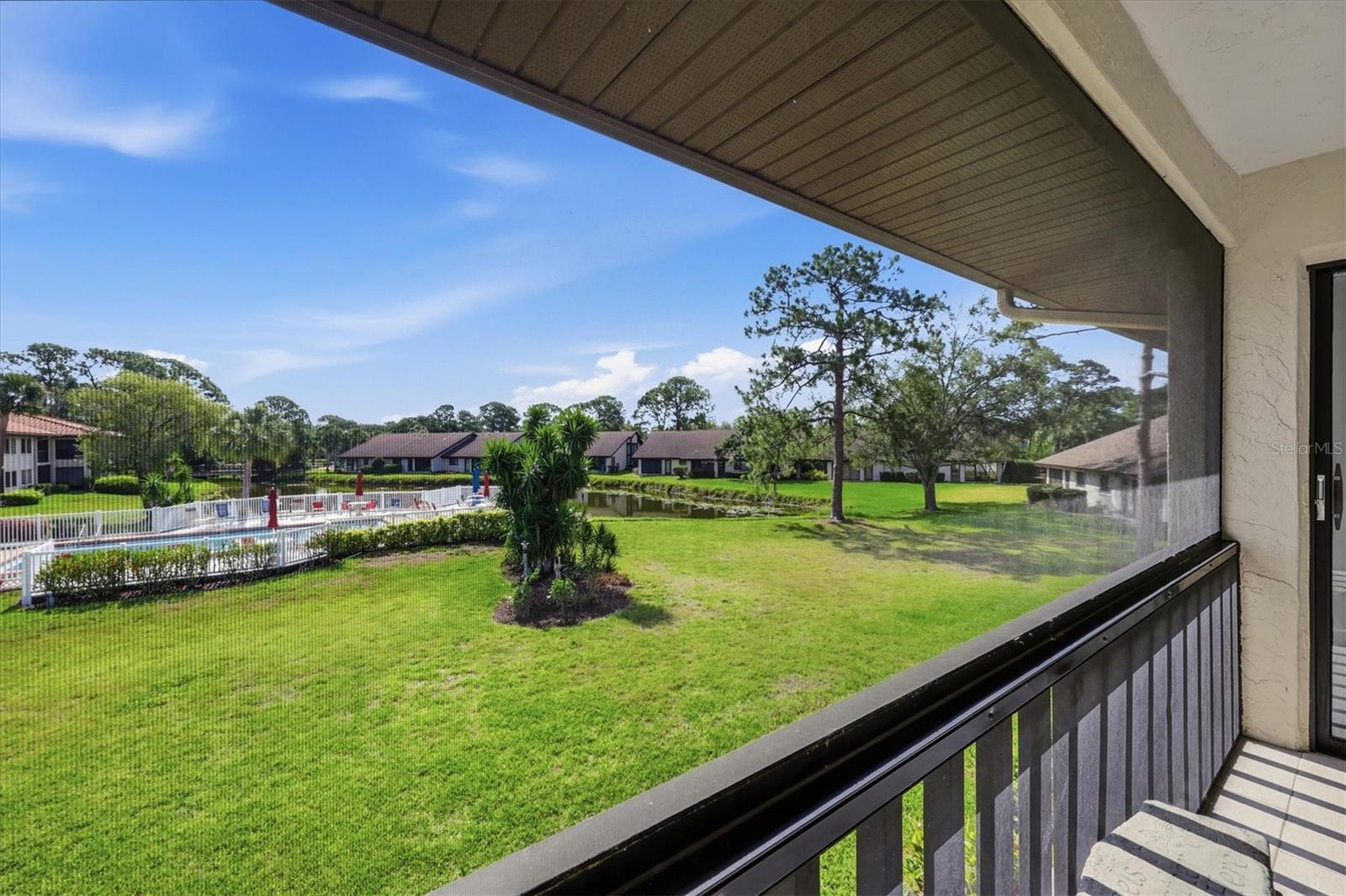 Image 31 of 39 For 5186 Lake Village Drive 90