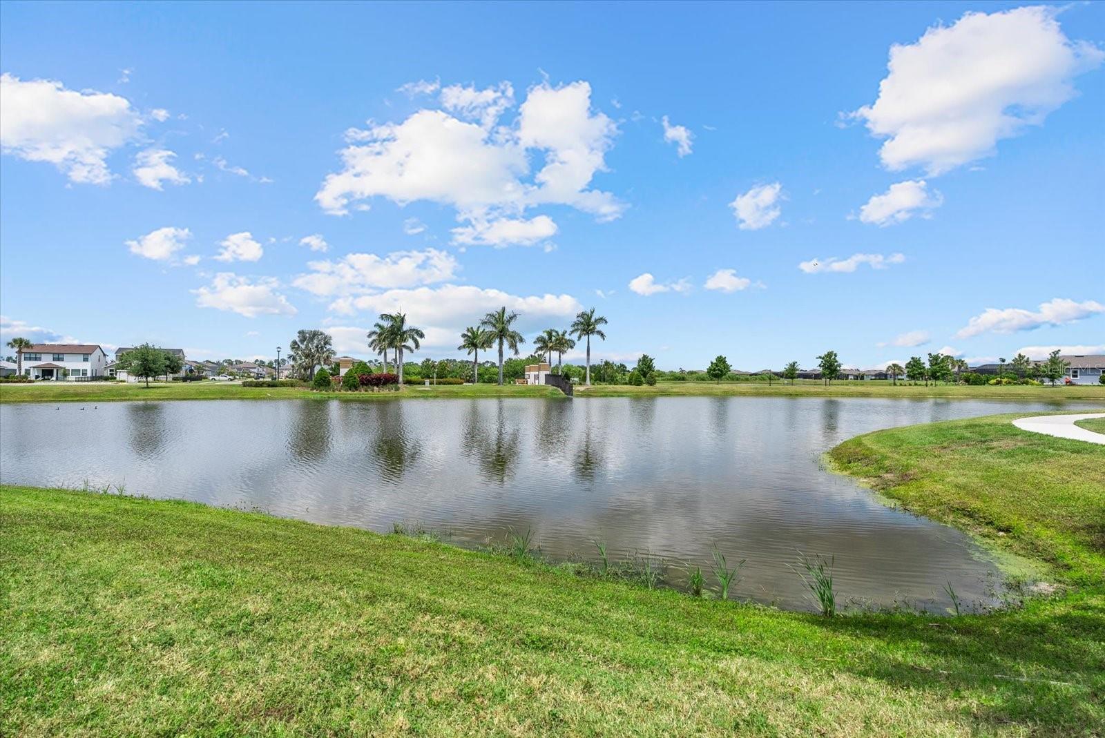 Listing photo id 44 for 8510 Coastal Palms Glen