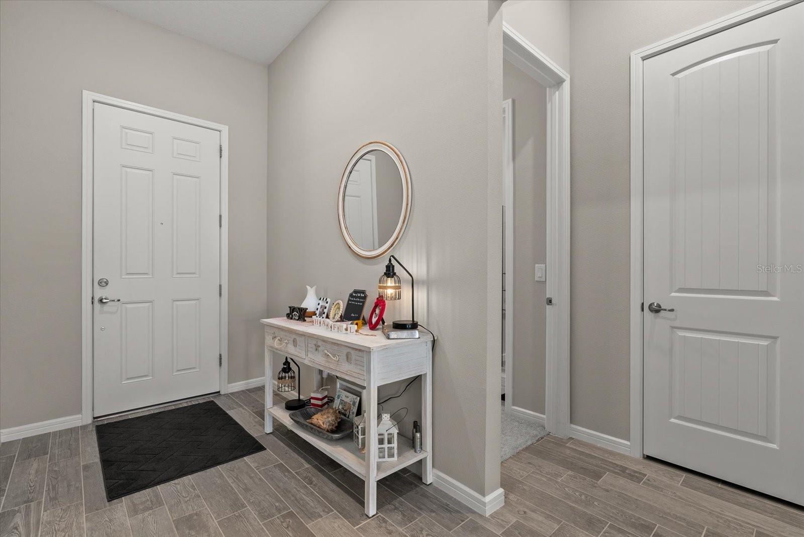 Listing photo id 6 for 8510 Coastal Palms Glen