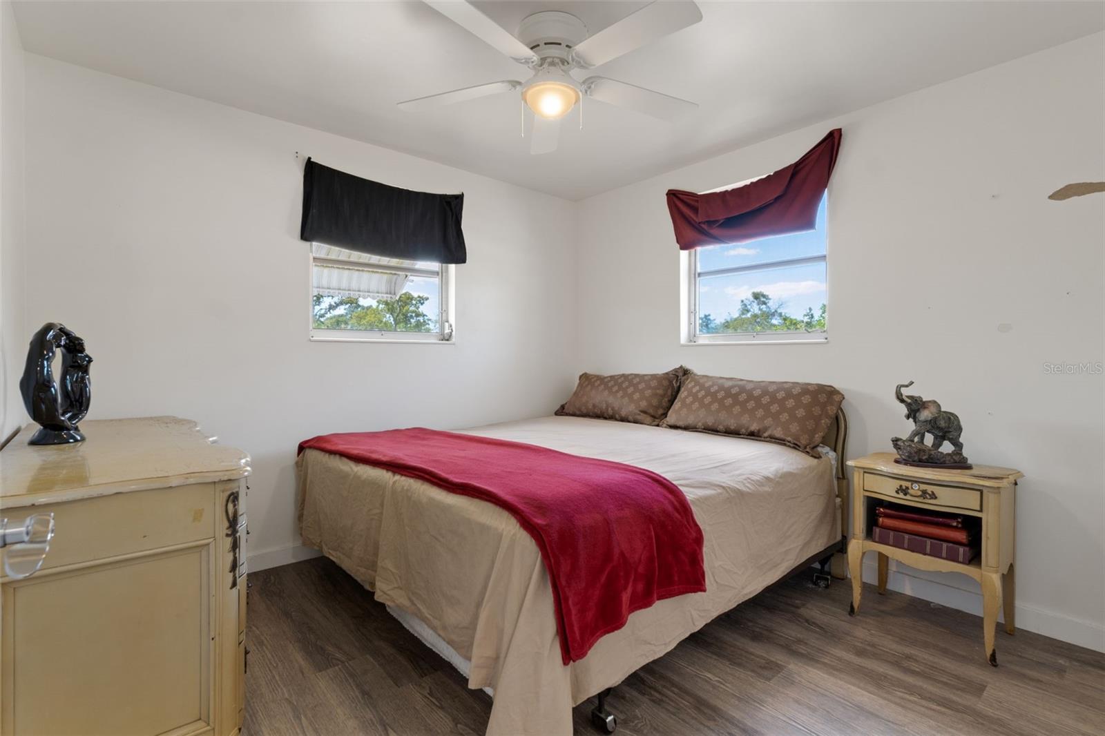 Image 23 of 35 For 9462 Midway Street