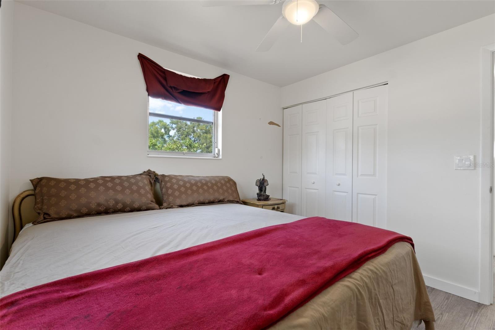 Image 24 of 35 For 9462 Midway Street