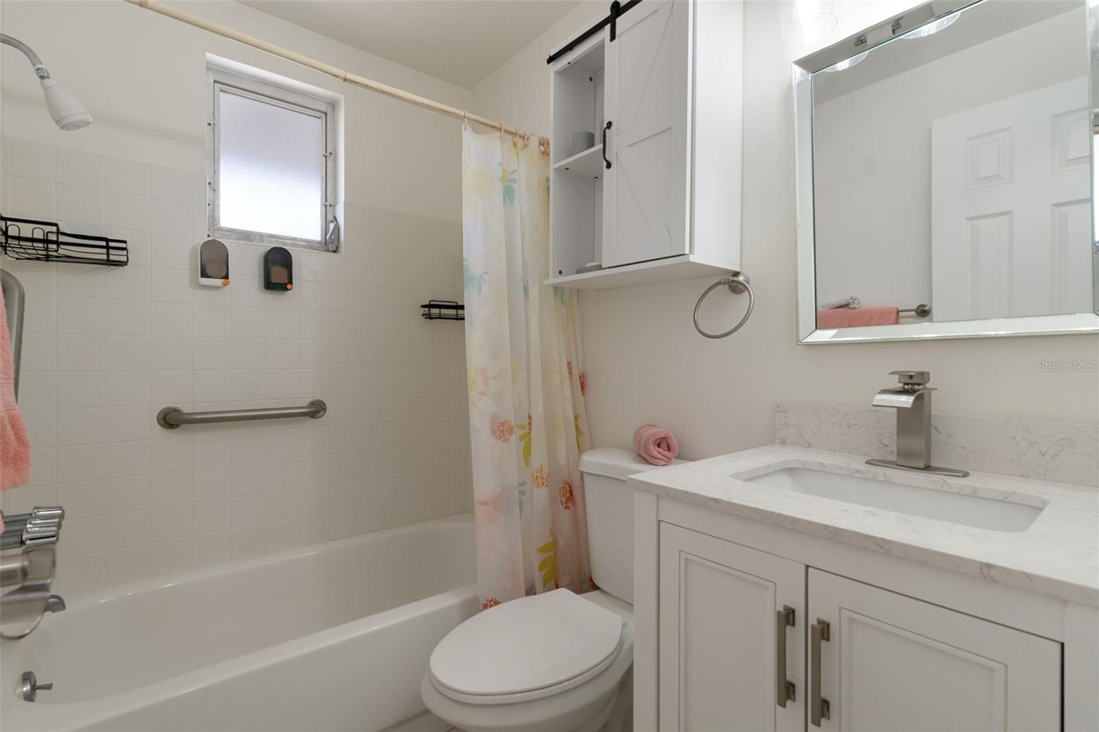 Image 25 of 35 For 9462 Midway Street