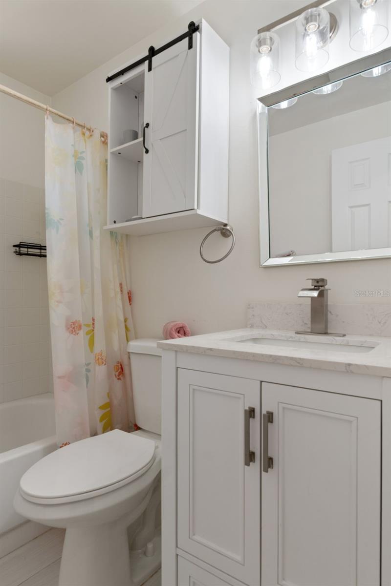 Image 26 of 35 For 9462 Midway Street