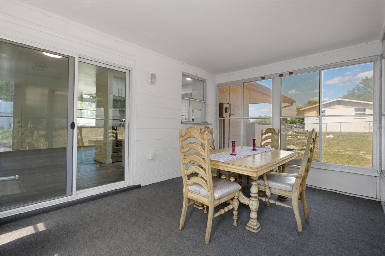 Image 28 of 35 For 9462 Midway Street