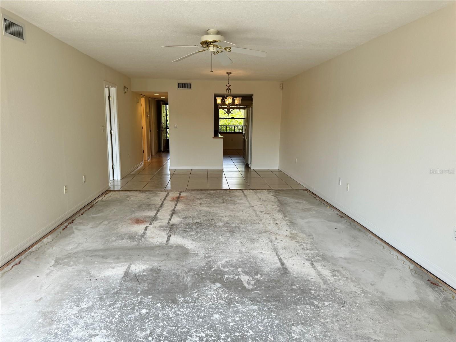 Image 13 of 40 For 204 3rd Street W 204